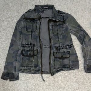 Express camo light weight jean jacket XS